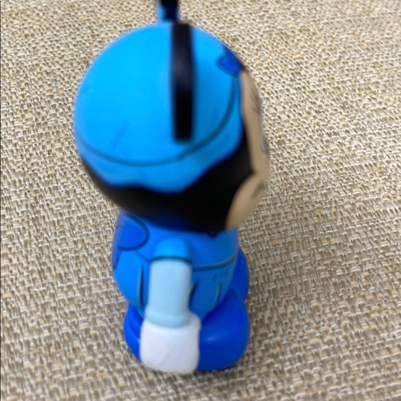 EUC Vinylmation Mickey’s Christmas Carol - Picture 4 of 5